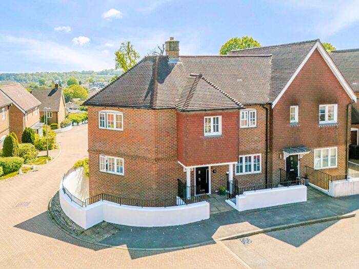 4 Bedroom Property For Sale In Nassau Drive, Crowborough, TN6
