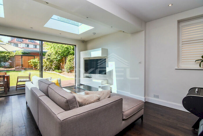 5 Bedroom Semi-Detached House To Rent In Bittacy Park Avenue, Mill Hill, London, NW7