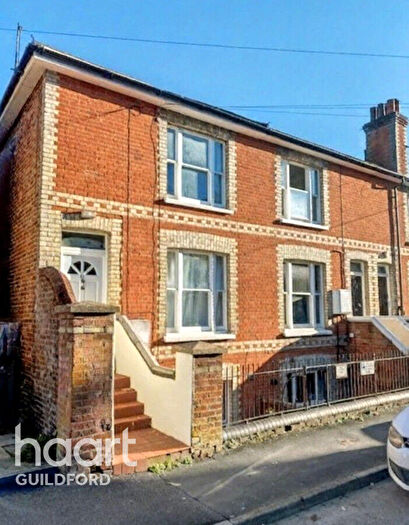 1 Bedroom Maisonette For Sale In Addison Road, Guildford, GU1