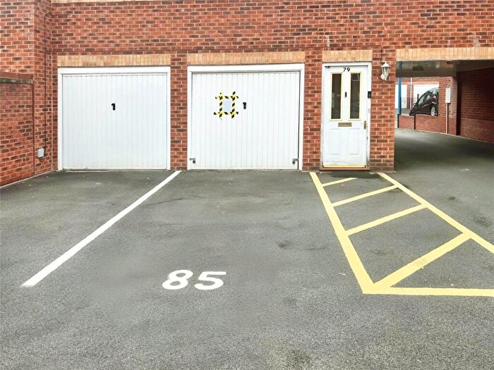 3 Bedroom End Of Terrace House For Sale In Mehdi Road, Oldbury, West Midlands, B69