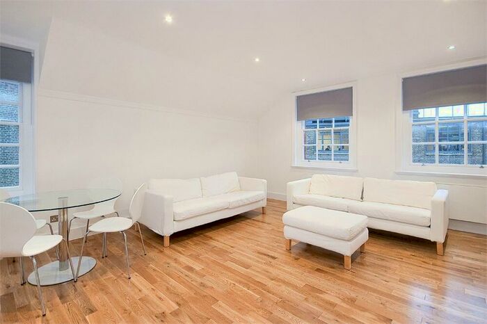 3 Bedroom Apartment To Rent In Clerkenwell Road, EC1M