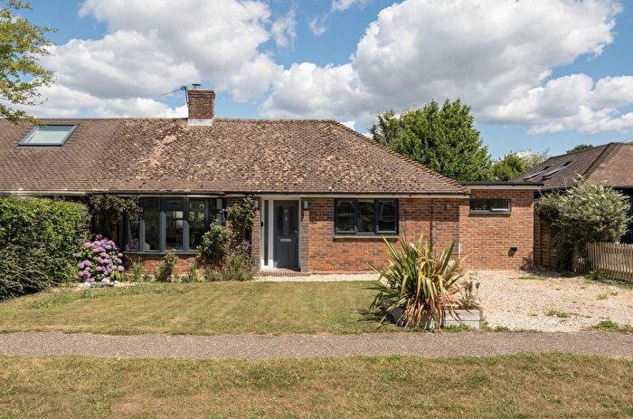 2 Bedroom Semi-Detached Bungalow For Sale In Maybush Drive, Chidham, PO18