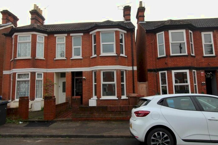 3 Bedroom Semi-Detached House To Rent In All Saints Road, Ipswich IP1
