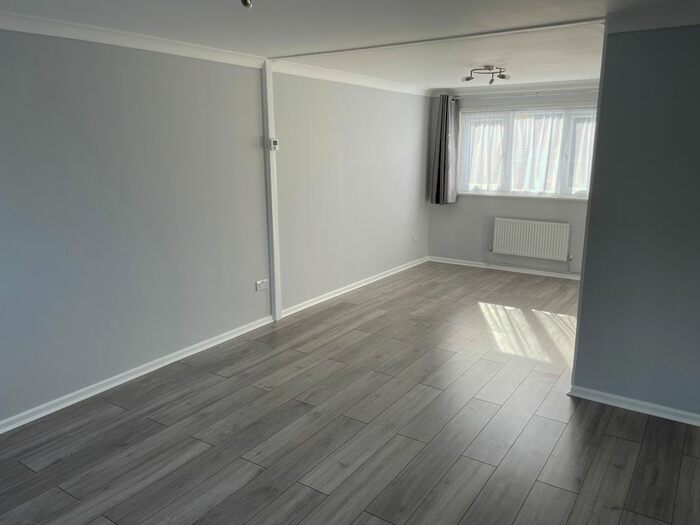 3 Bedroom Terraced House To Rent In Northview, Swanley, BR8