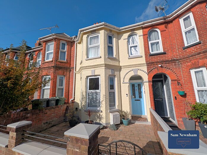 2 Bedroom Terraced House For Sale In Clarence Road, Newport, PO30