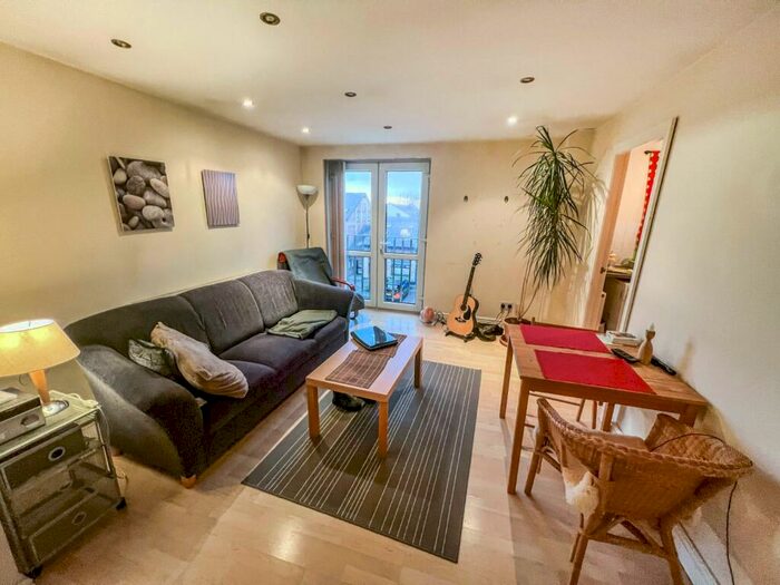 2 Bedroom Flat To Rent In Greenside Street, Beswick, Manchester, M11