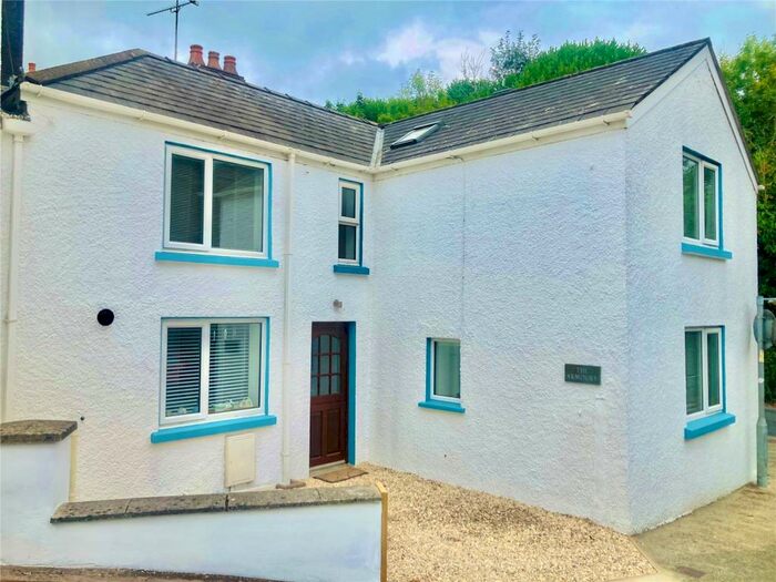 3 Bedroom House To Rent In Castle Street, Narberth, SA67