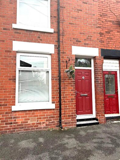 2 Bedroom Terraced House To Rent In Winslow Street, Manchester, M11