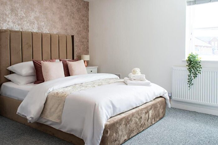 1 Bedroom Apartment To Rent In Clemens Street, Leamington Spa, Warwickshire, CV31