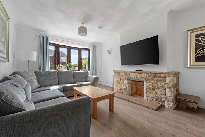 7 Bedroom House To Rent In Bedroom Detached House In Poole, BH12