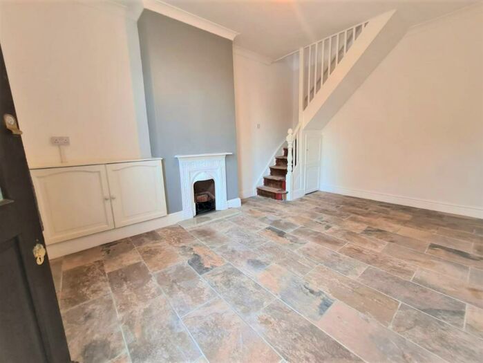 1 Bedroom Cottage To Rent In High Street Wembley, HA9