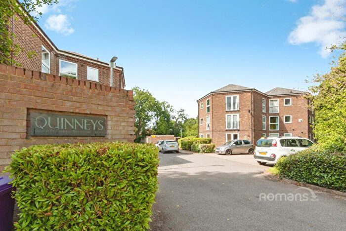 2 Bedroom Flat To Rent In Quinneys, Farnborough, Hampshire, GU14