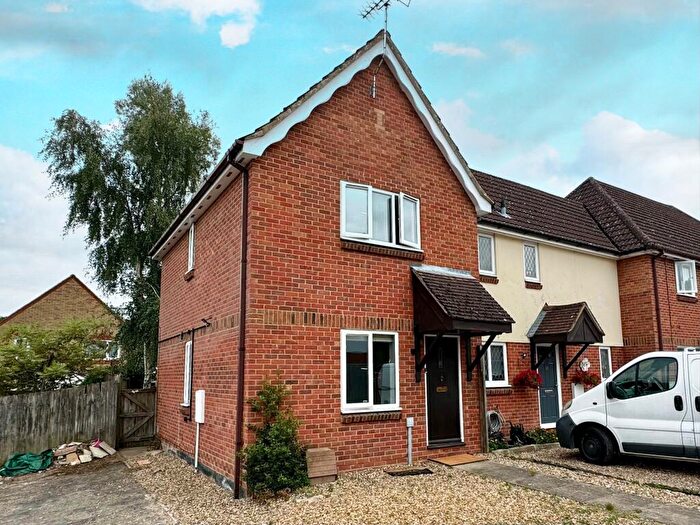 2 Bedroom End Of Terrace House To Rent In Walnut Close, Brandon, IP27