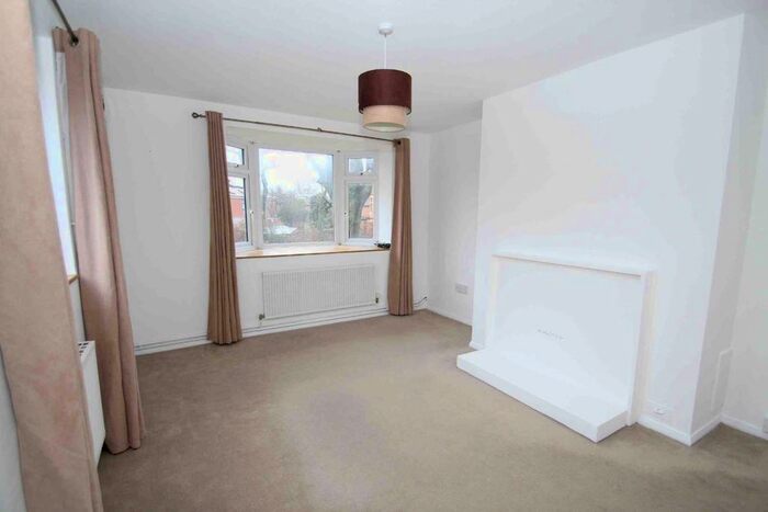 1 Bedroom Flat To Rent In Woodborough Road, London, SW15