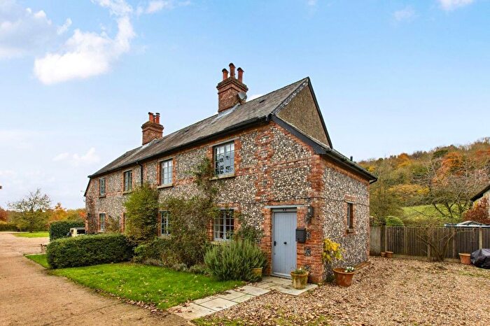 3 Bedroom Semi-Detached House To Rent In Plaxdale Green Road, Stansted, Sevenoaks, TN15