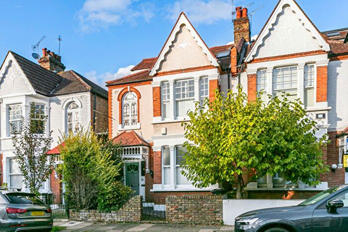 5 Bedroom Semi-Detached House To Rent In Elmwood Road, London, W4