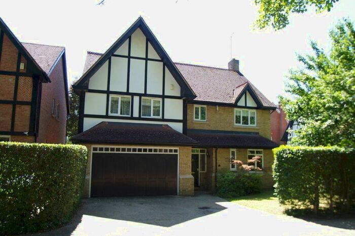 5 Bedroom Detached House To Rent In Rufford Close, Watford, WD17