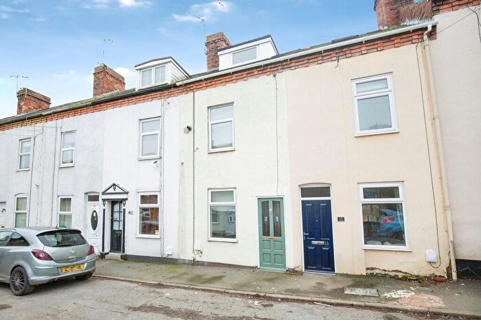 2 Bedroom Terraced House For Sale In Richmond Road, Atherstone, CV9
