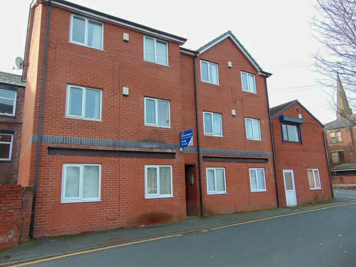 1 Bedroom Flat To Rent In Adelaide Street, Heywood OL10