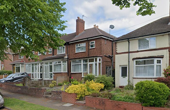 2 Bedroom Semi-Detached House To Rent In Meadthorpe Road, Birmingham, B44