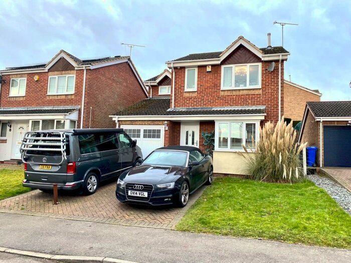 3 Bedroom Detached House To Rent In Meadow Gate Avenue, Sothall, Sheffield, S20