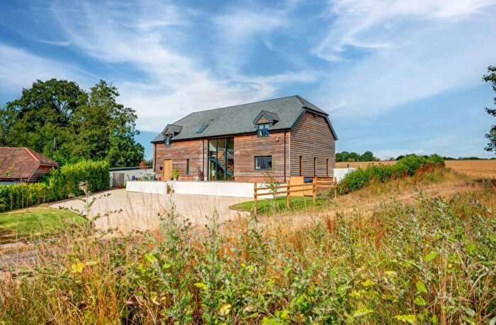5 Bedroom Detached House For Sale In Field View Barn, SP4