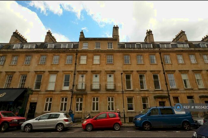 1 Bedroom Flat To Rent In Alfred St, Bath, BA1