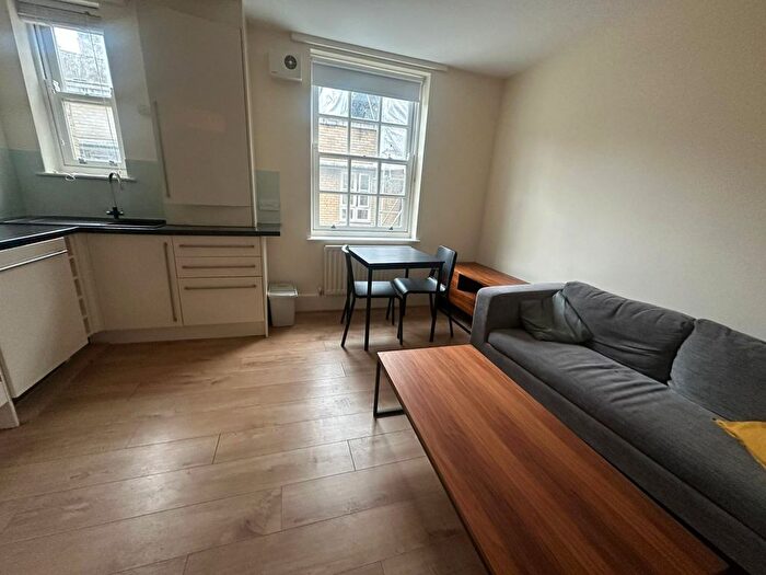 1 Bedroom Flat To Rent In Argyle Walk, London, WC1H