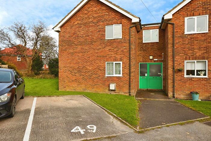 1 Bedroom Flat For Sale In Blackmore Road, Shaftesbury, SP7