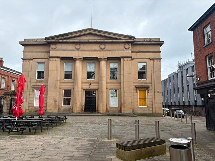 1 Bedroom Apartment To Rent In Bexley Square, Manchester, Greater Manchester, M3