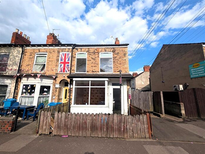 3 Bedroom End Of Terrace House For Sale In St. Georges Road, Hull, HU3