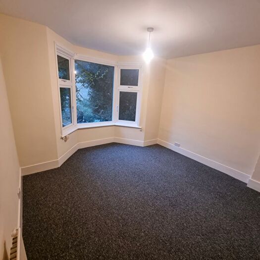 2 Bedroom Flat To Rent In Surrey Road, Margate, CT9