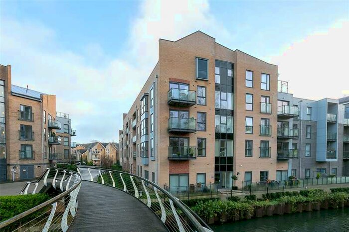 2 Bedroom Apartment To Rent In The Embankment, Nash Mills Wharf, Hemel Hempstead, HP3