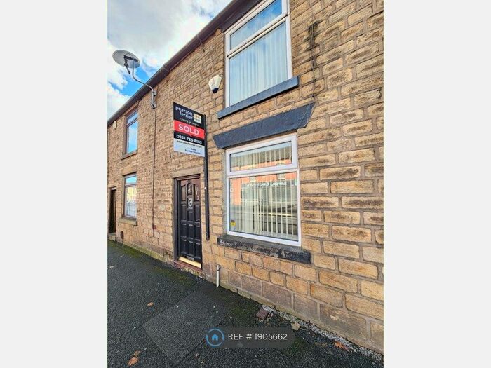 2 Bedroom Terraced House To Rent In Halliwell Road, Bolton, BL1