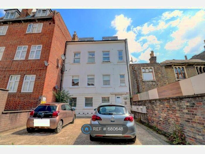 1 Bedroom Flat To Rent In Hornsey Road, London, N19