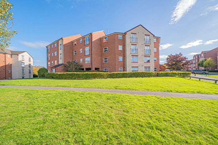 2 Bedroom Apartment For Sale In Wharf Lane, Avery Court Wharf Lane, B91