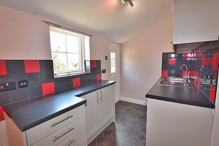 2 Bedroom Cottage For Sale In Newsham, DL11