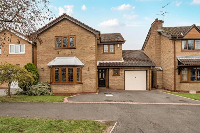 4 Bedroom Detached House For Sale In Milby Drive, Nuneaton, CV11