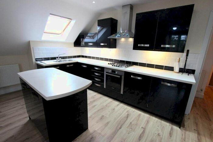 1 Bedroom Flat To Rent In Westfield Lane, Harrow, HA3