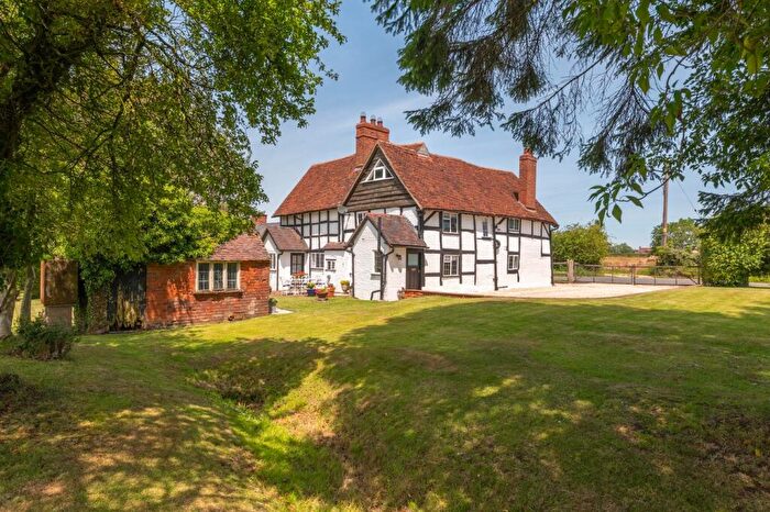 4 Bedroom Detached House For Sale In Wapping Lane, Beoley, Redditch, B98