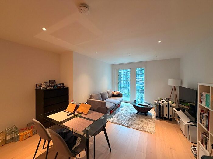 1 Bedroom Flat To Rent In Belvedere Row Apartments, Fountain Park Way, London, W12