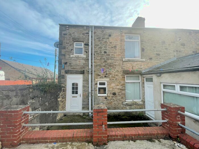 1 Bedroom Flat To Rent In Coronation Terrace, Stanley, County Durham DH9