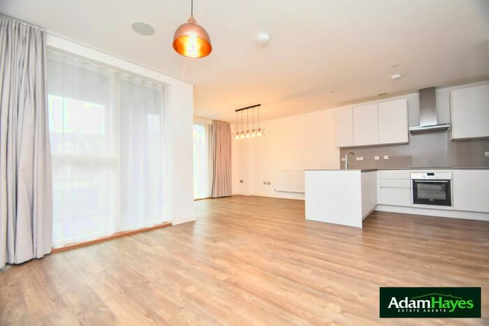 2 Bedroom Flat To Rent In Quayle Crescent, Totteridge &amp; Whetstone, N20