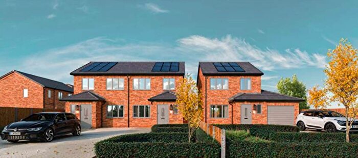 3 Bedroom Semi Detached House For Sale In Wigan, WN3