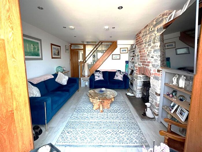 3 Bedroom Terraced House For Sale In Peveril Point Road, Swanage, BH19 - Photo 6