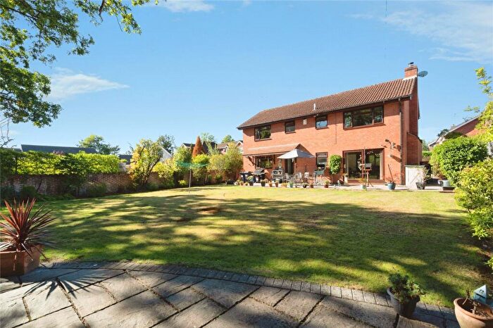 4 Bedroom Detached House For Sale In Lyndhurst Road, Ashurst, Southampton, Hampshire, SO40