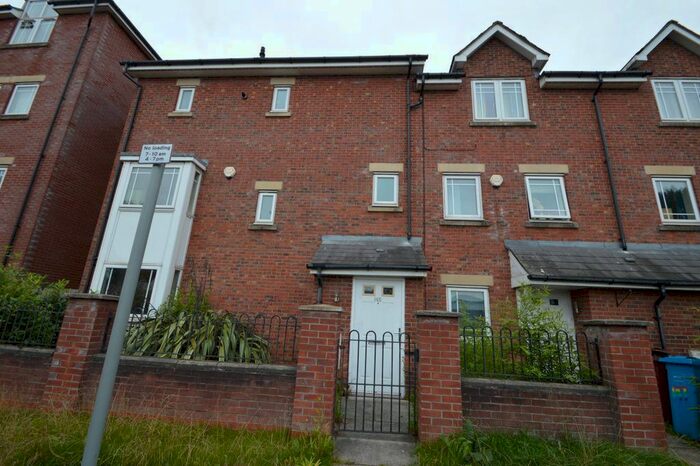 4 Bedroom Property To Rent In Chorlton Road, Manchester, M15