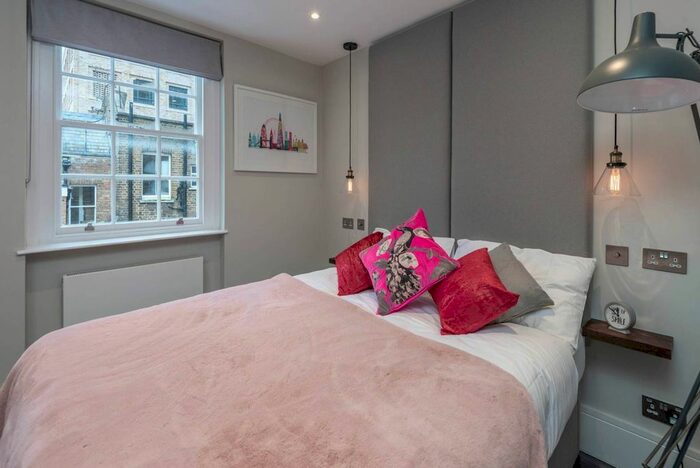 1 Bedroom Flat To Rent In Upper Montagu Street, Marylebone, London, W1H