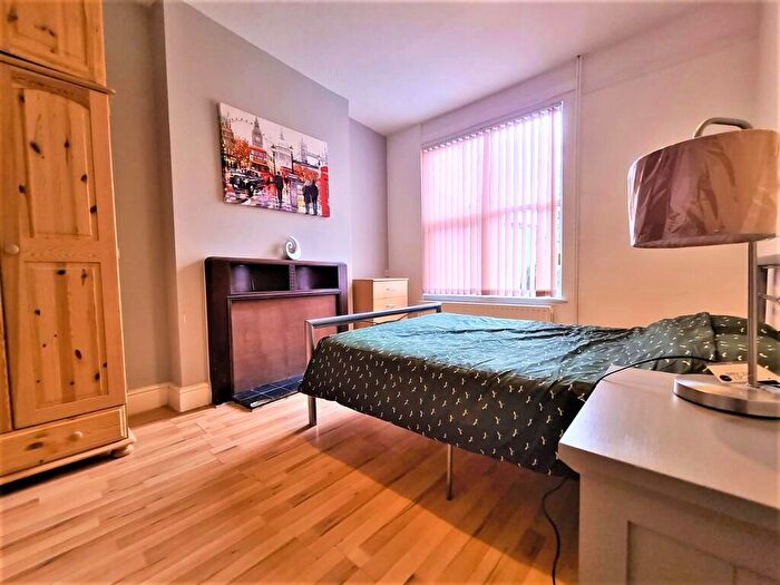 6 Bedroom Terraced House To Rent In Albany Road, Coventry, CV5