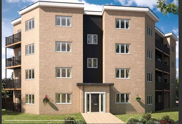 2 Bedroom Flat To Rent In London Road, West Thurrock, RM20